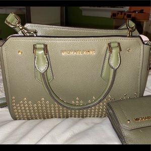 Michael Kors Green Hayes Purse